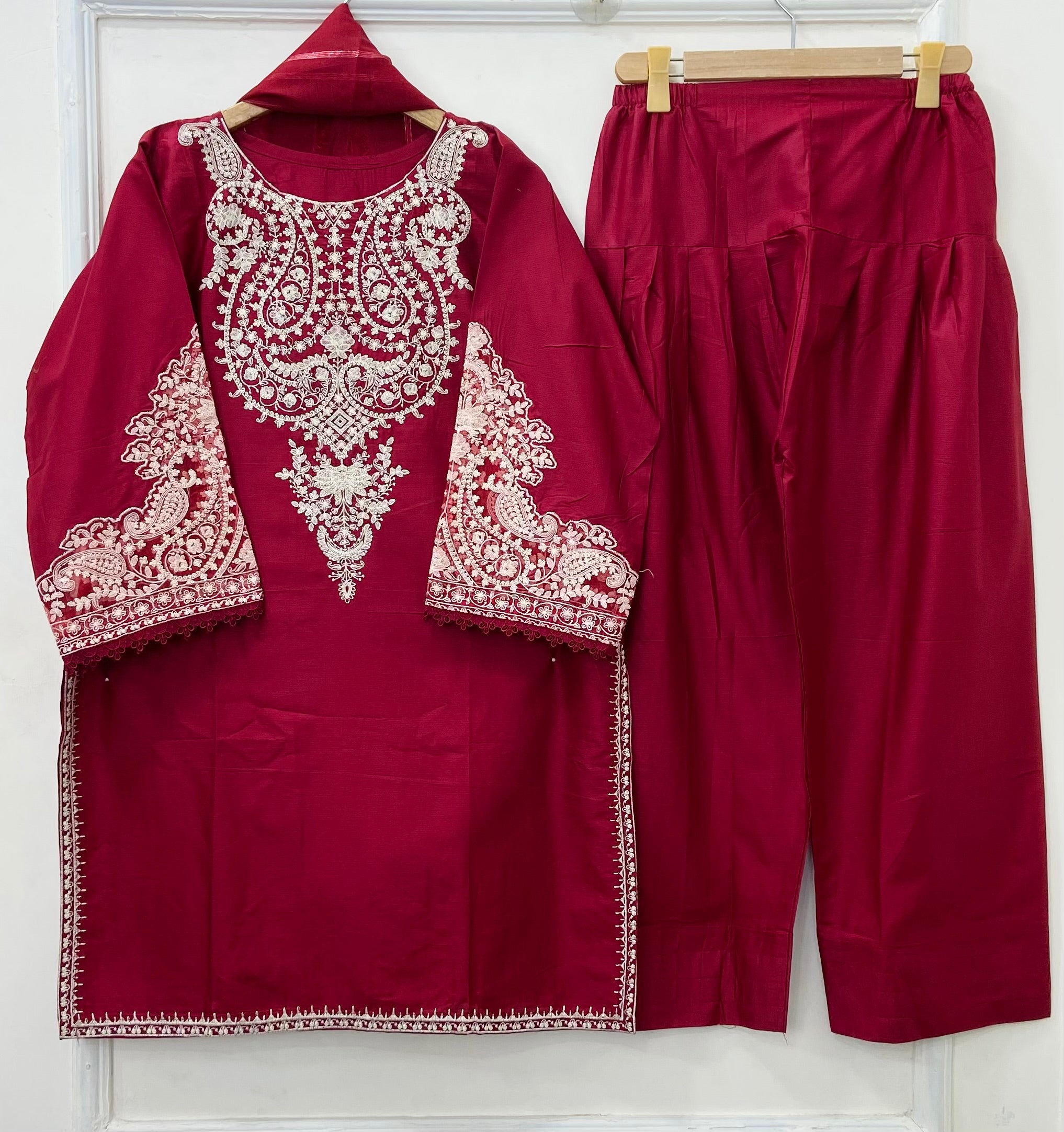 Maria.B Embroidered 3PC (Premium Cotton) D-438