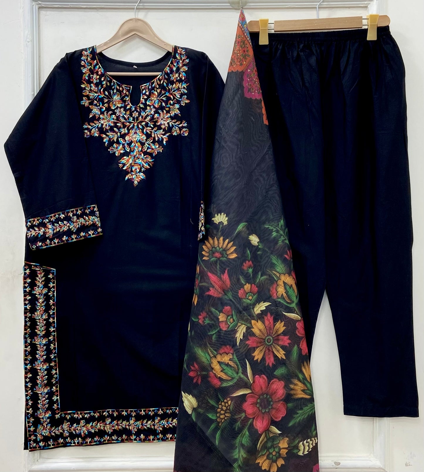 Multi Threaded | 3PC Lawn Cotton D-655