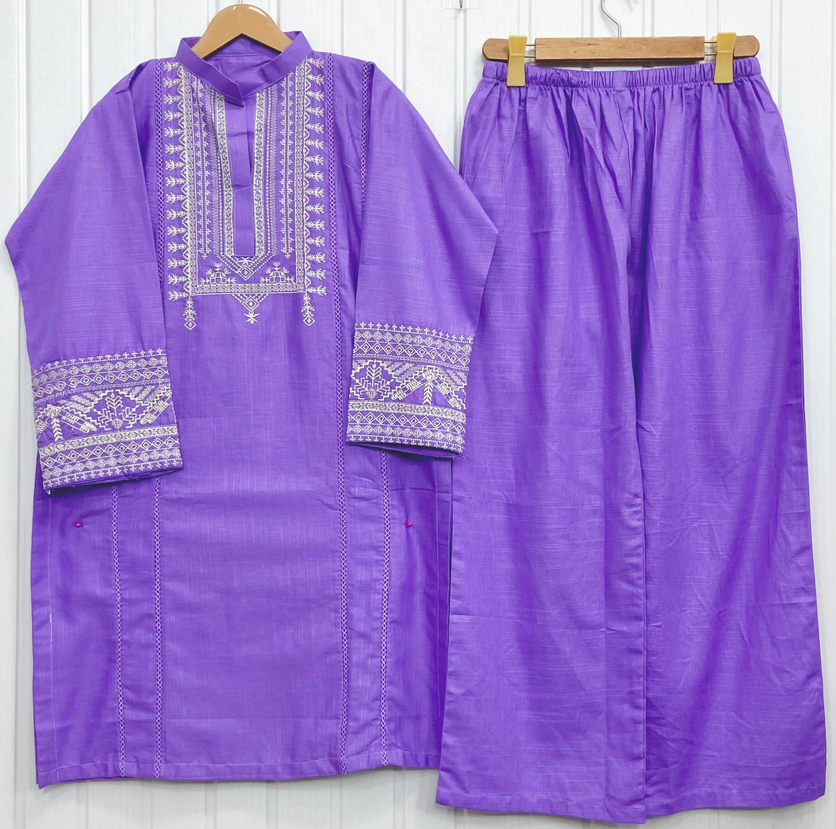 Article No: D-1029 KHADDAR