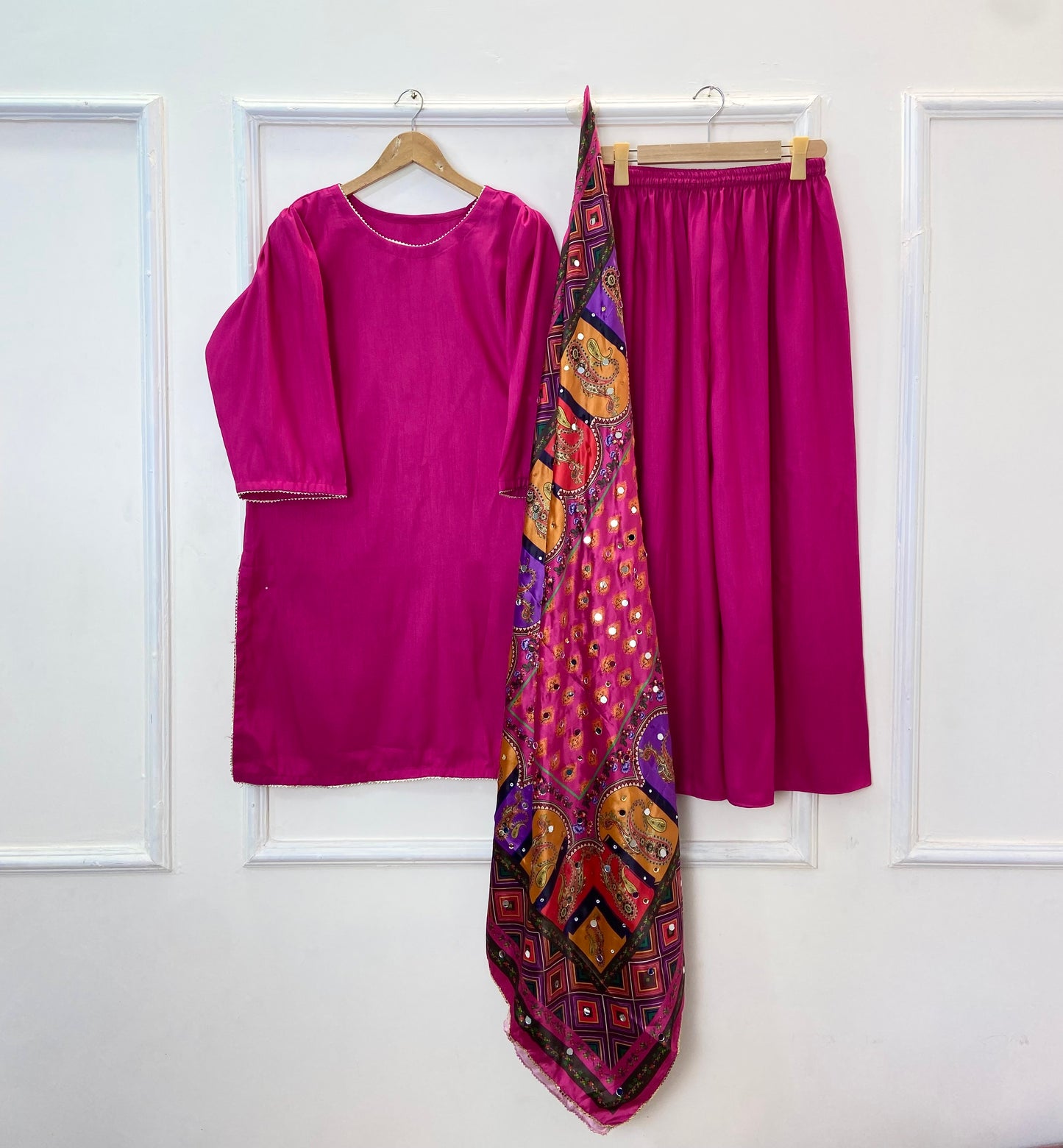 Glamorous 3PC With Mirror Work Shawl (Flowy Silk) D-321
