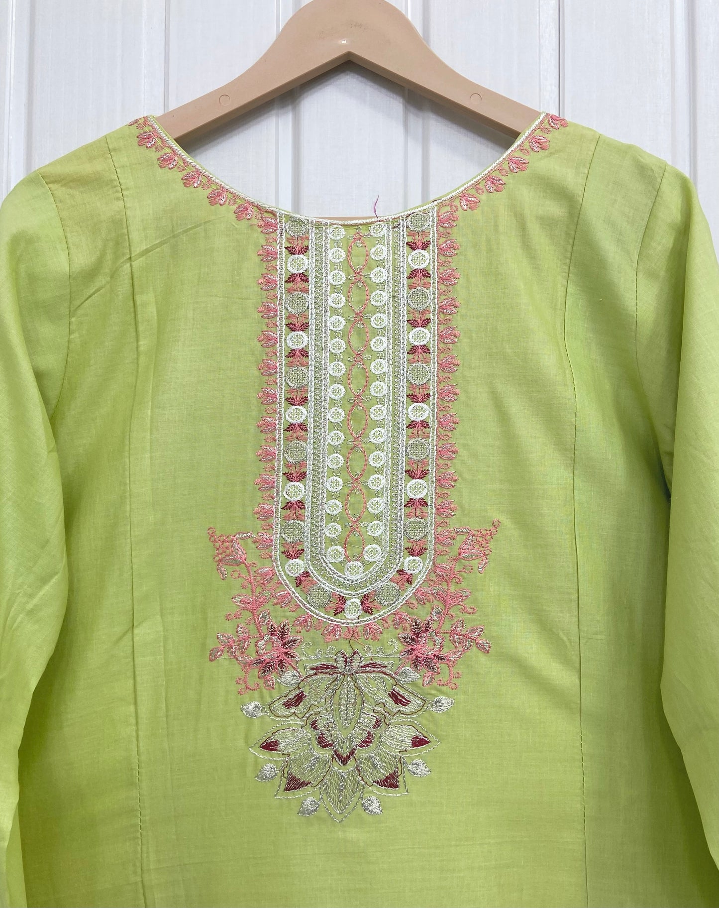 Article No: D-762