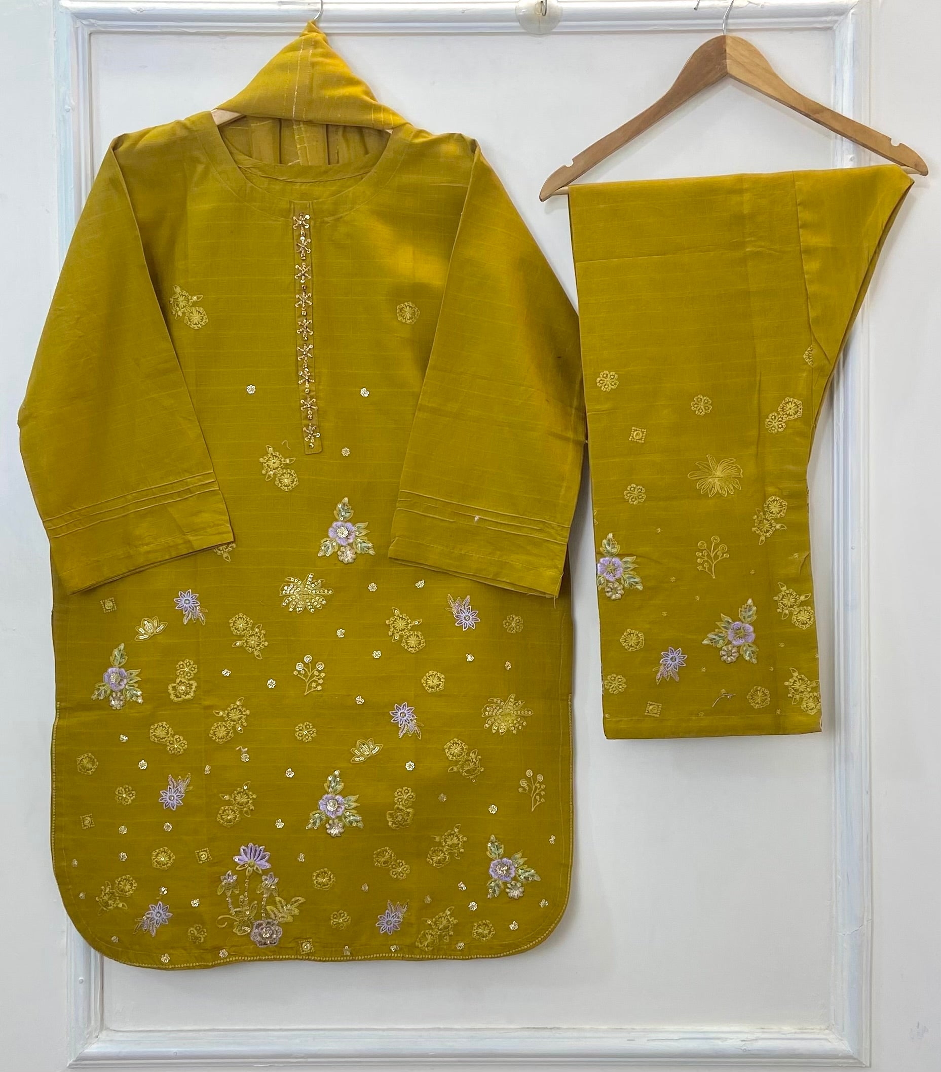 Premium Flower Fusion 3PC (Cotton) D-246