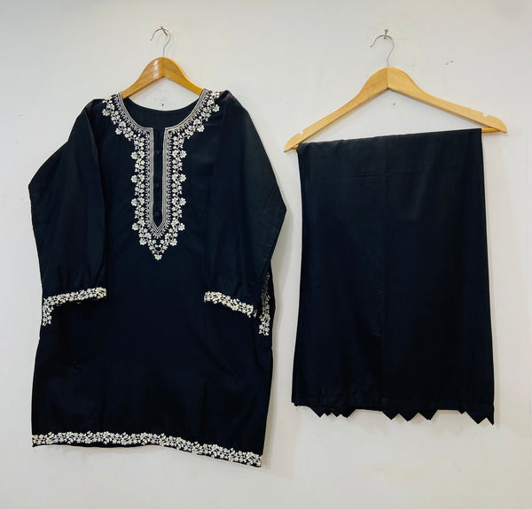 Embroidered Pocketful Co-Ord Set (Cotton) D-77