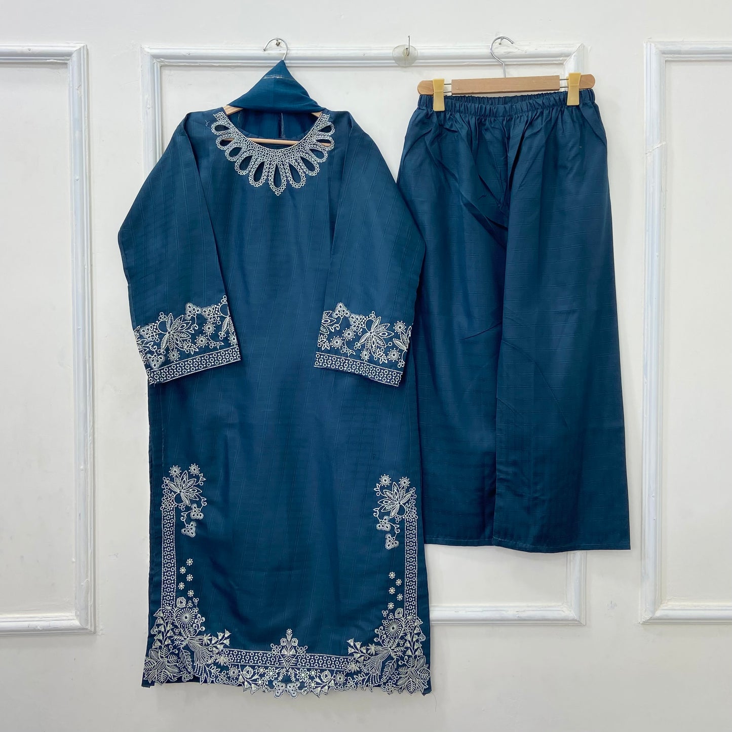 Eid Edit: Embroidered 3PC (Premium Cotton) D-463
