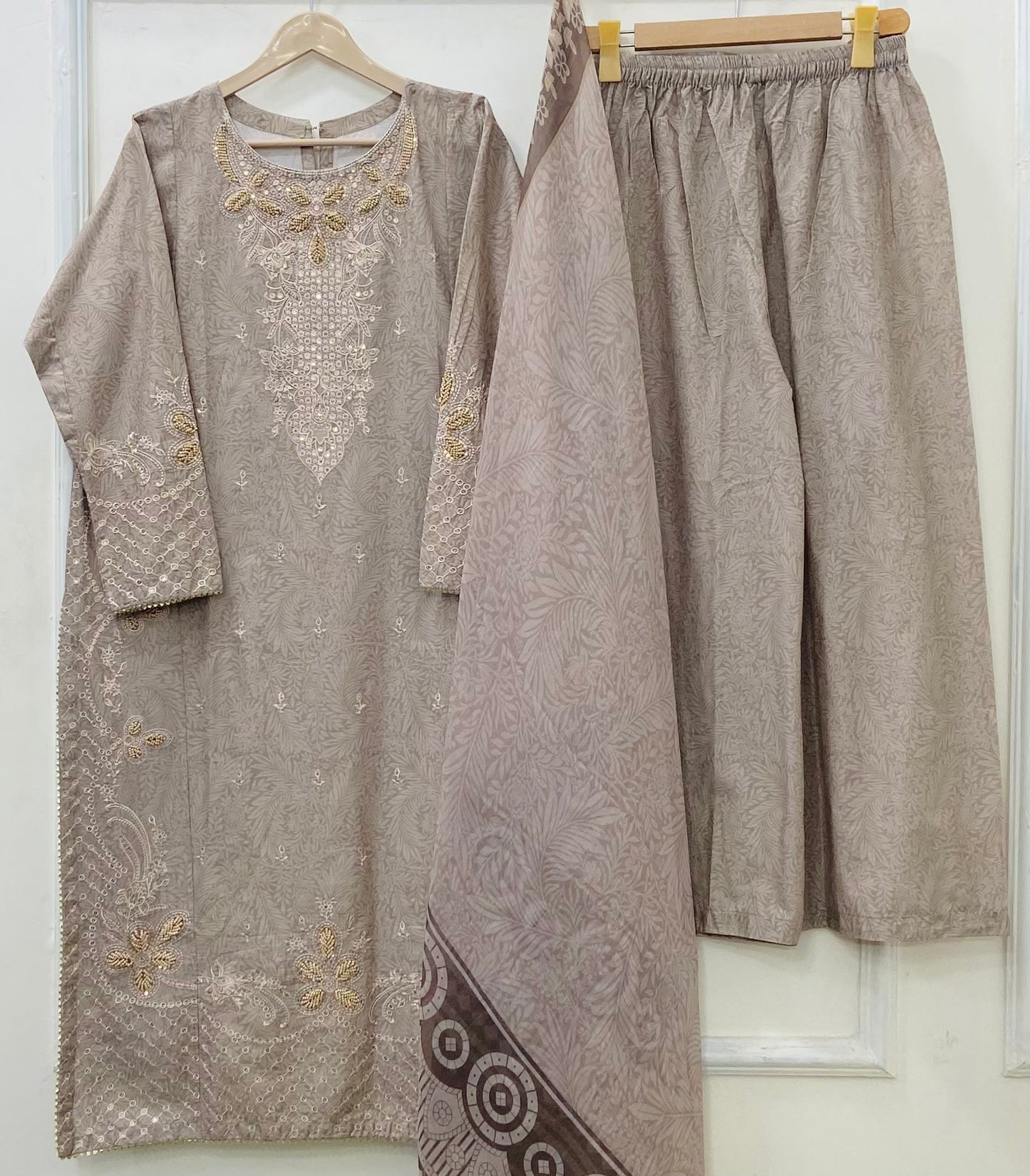 Purely Beige 3PC (Lawn) D-527