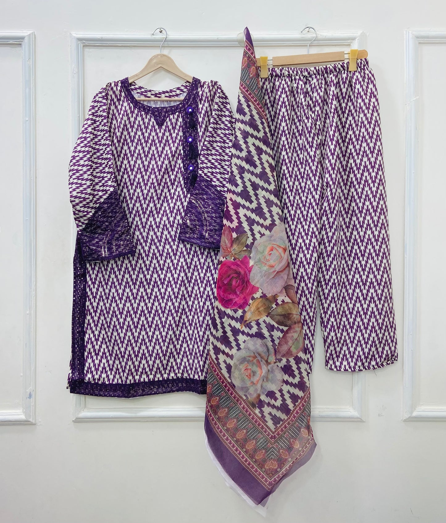 D-367  Bold Zebra 3PC (Bana Dora Silk)