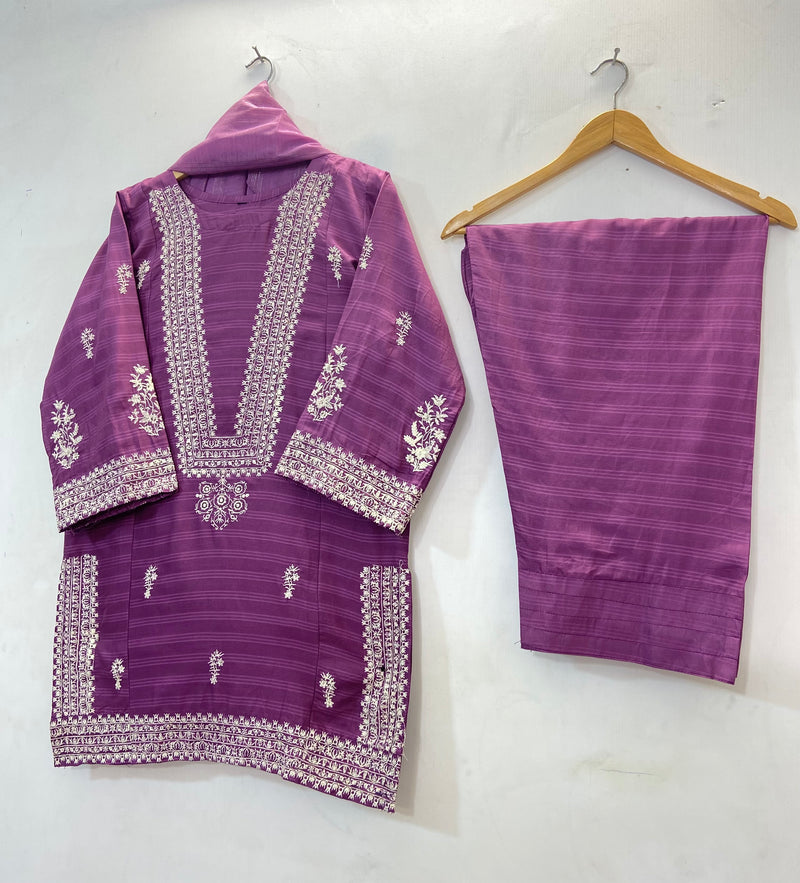 Embroidered Farshi 3PC (Cotton Lawn) D-29