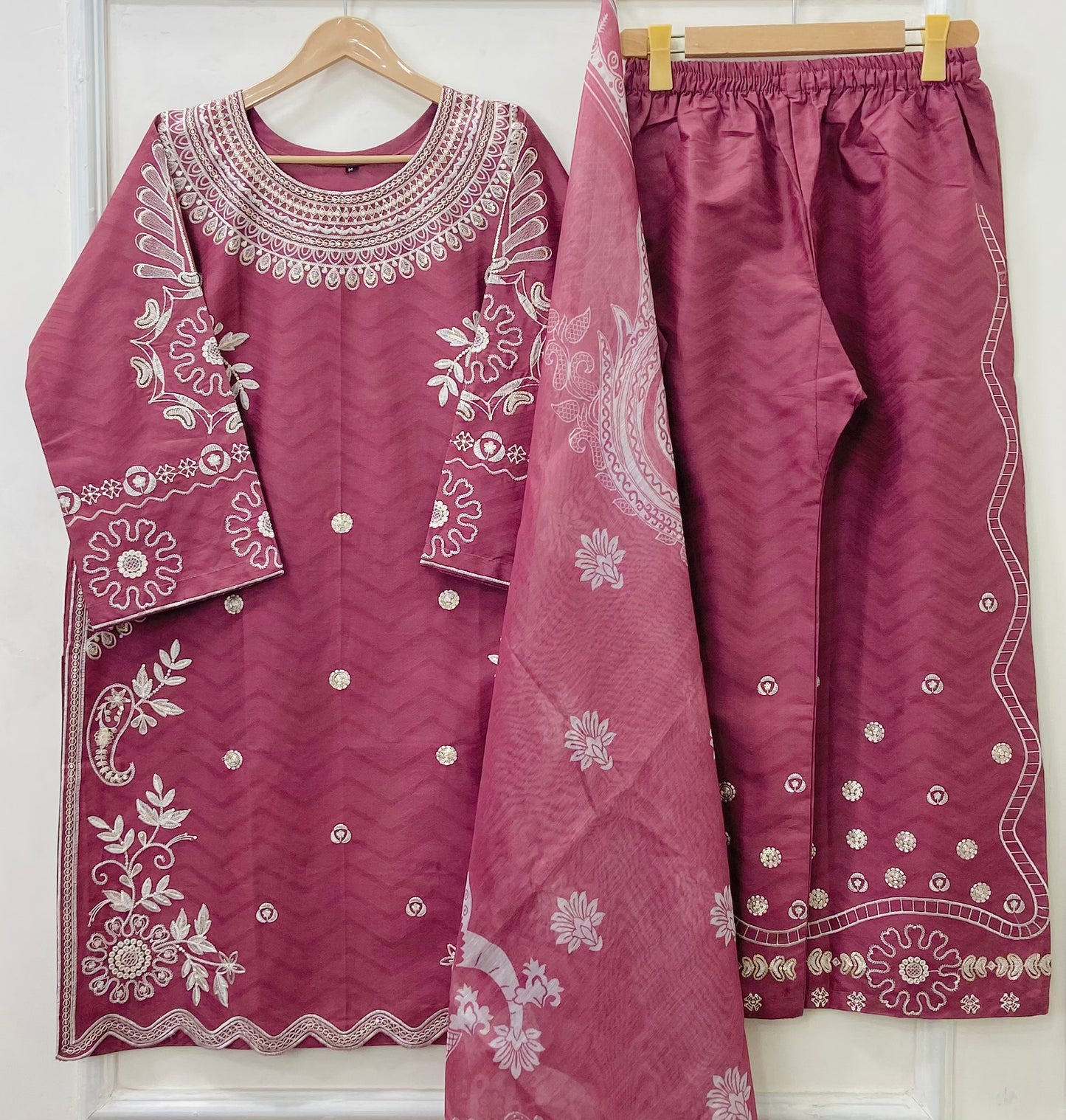 Eid Ensemble Embroidered 3PC (Premium Cotton) D-447