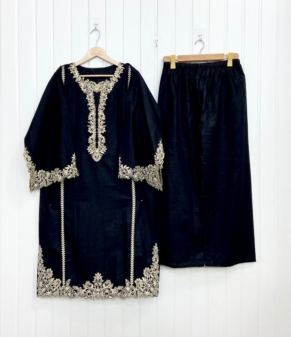 Article No: D-1064 | KHADDAR