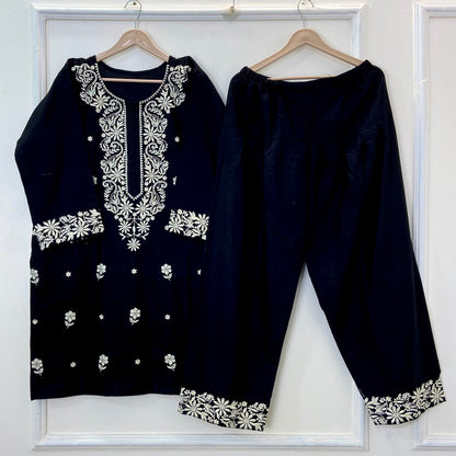 Embroidered Farshi Style 2PC 
(Khaddar) D-267