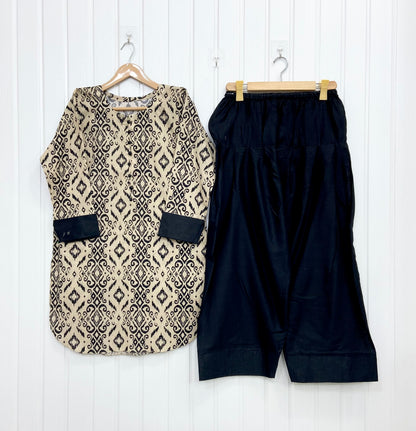 Article no: D-817 Bana Dora Lawn
