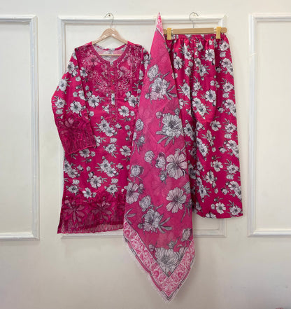 Floral Aura Embroidered 3PC (Bana Dora Silk) D-389