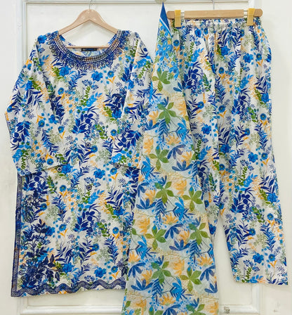 Article no: D-673 Bana Dora Lawn