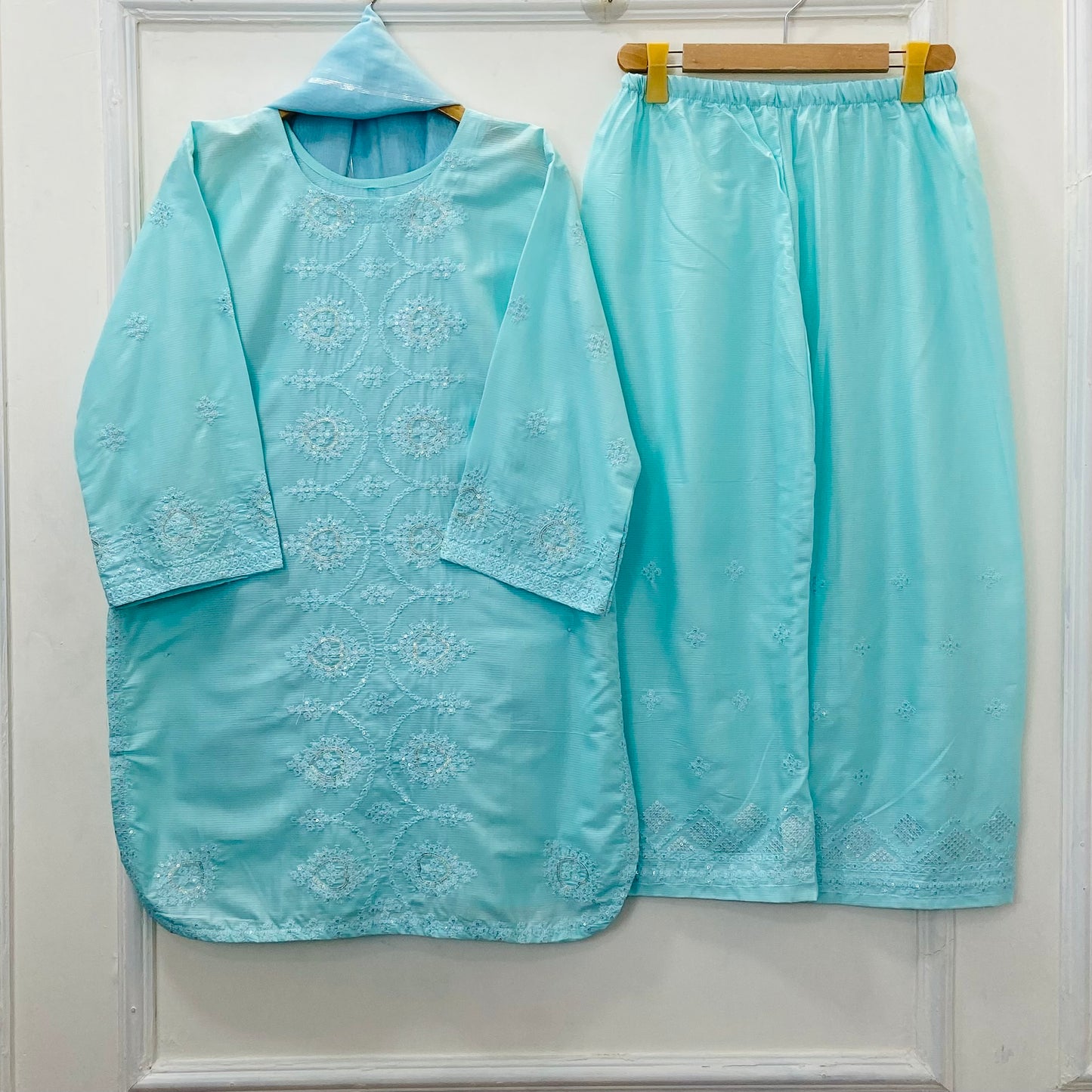 Embroidered 3PC (Premium Cotton) D-393