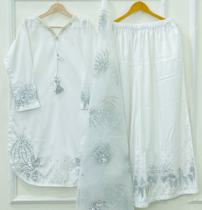 Laila Embroidered 3PC (Sheesha Silk) D-460