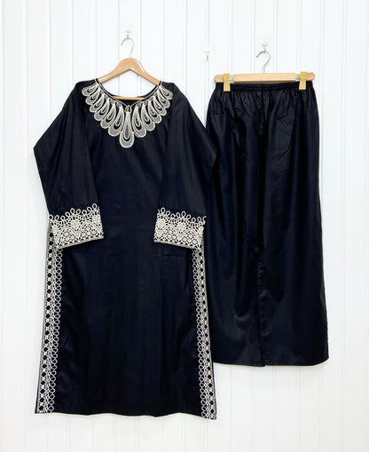 Naazi | Long 2PC D-808