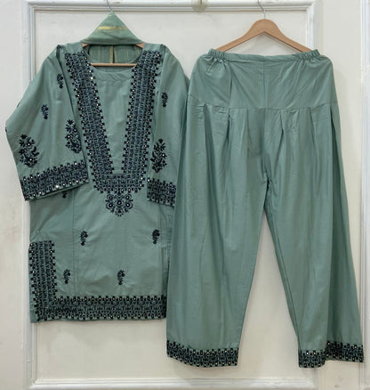 Patakha Farshi | 3PC Lawn Cotton D-583