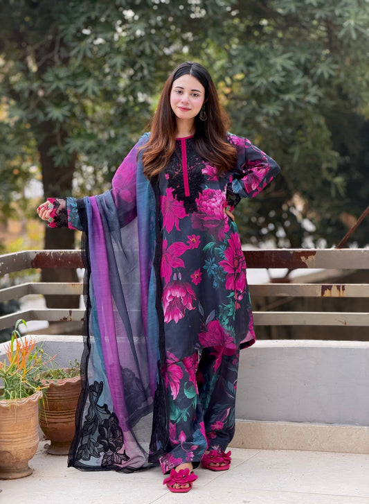Dreamy Bloom Embroidered 3PC (Bana Dora ) (Hit Code) D-310