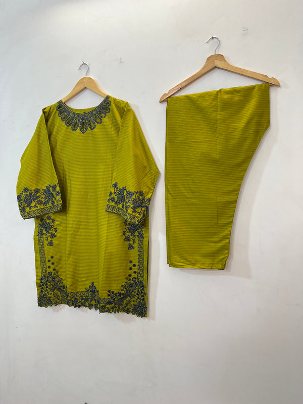 Cotton Cutwork 2PC 09-Shrek Green