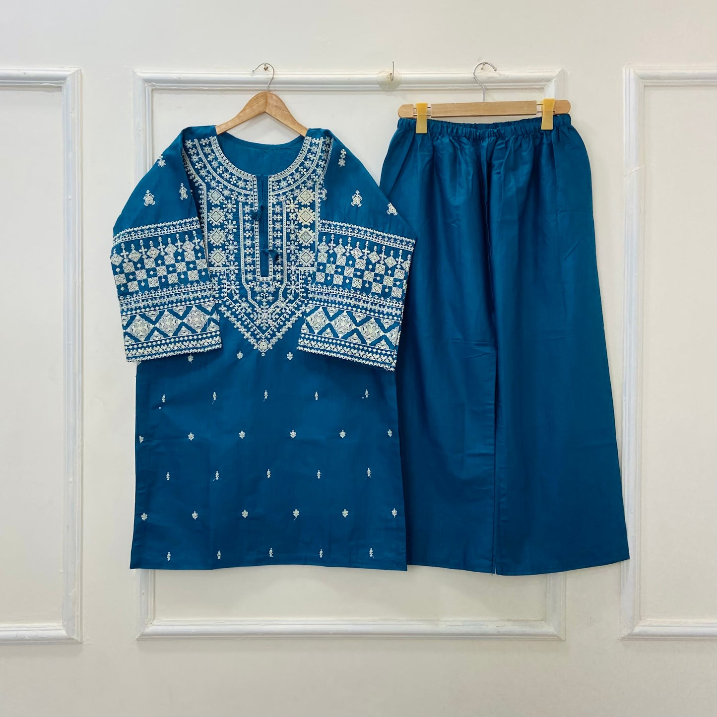 Cross-Stitched Embroidered 2PC (Khaddar) D-383