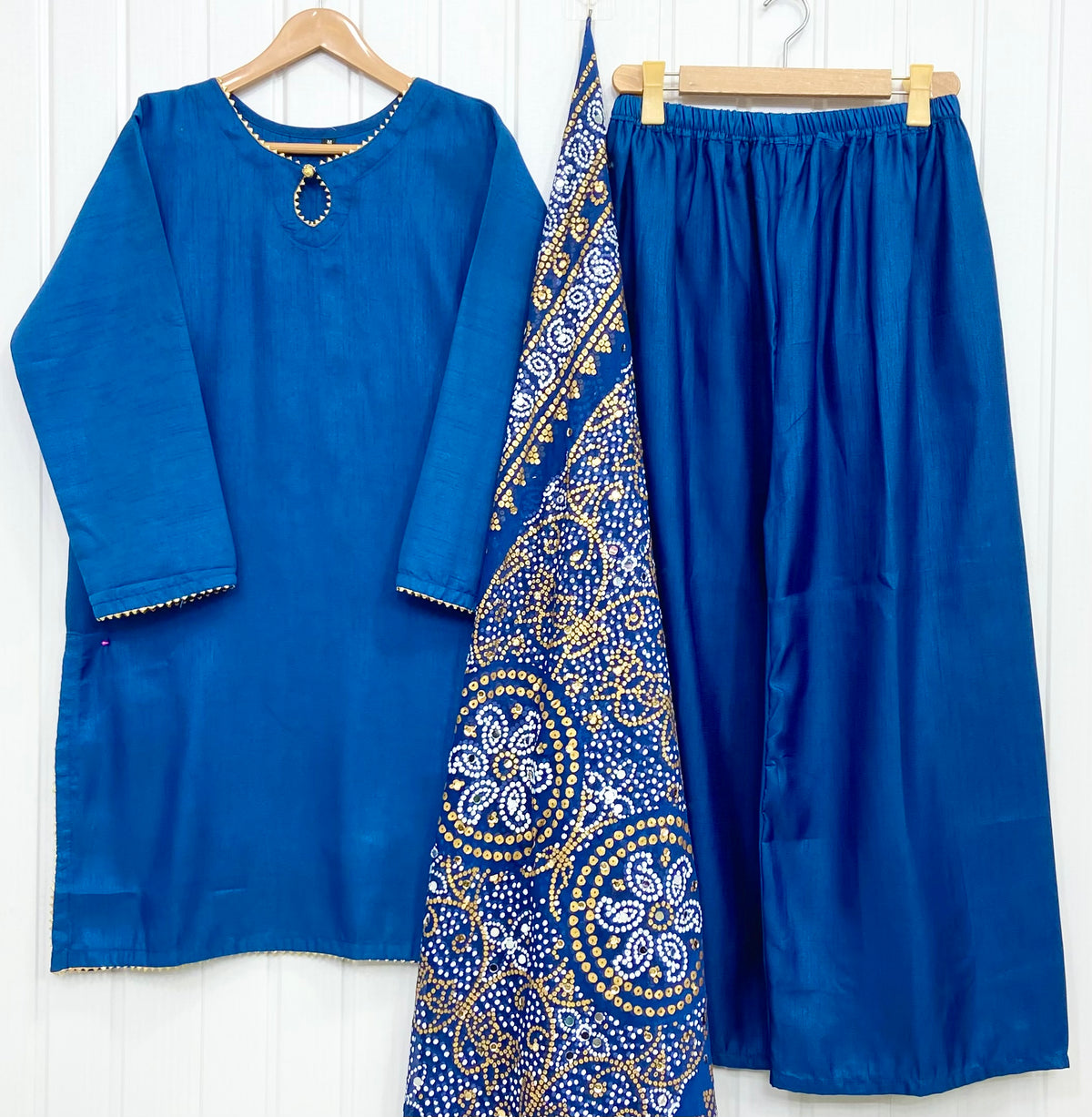 Article: D-982 Raw Silk
