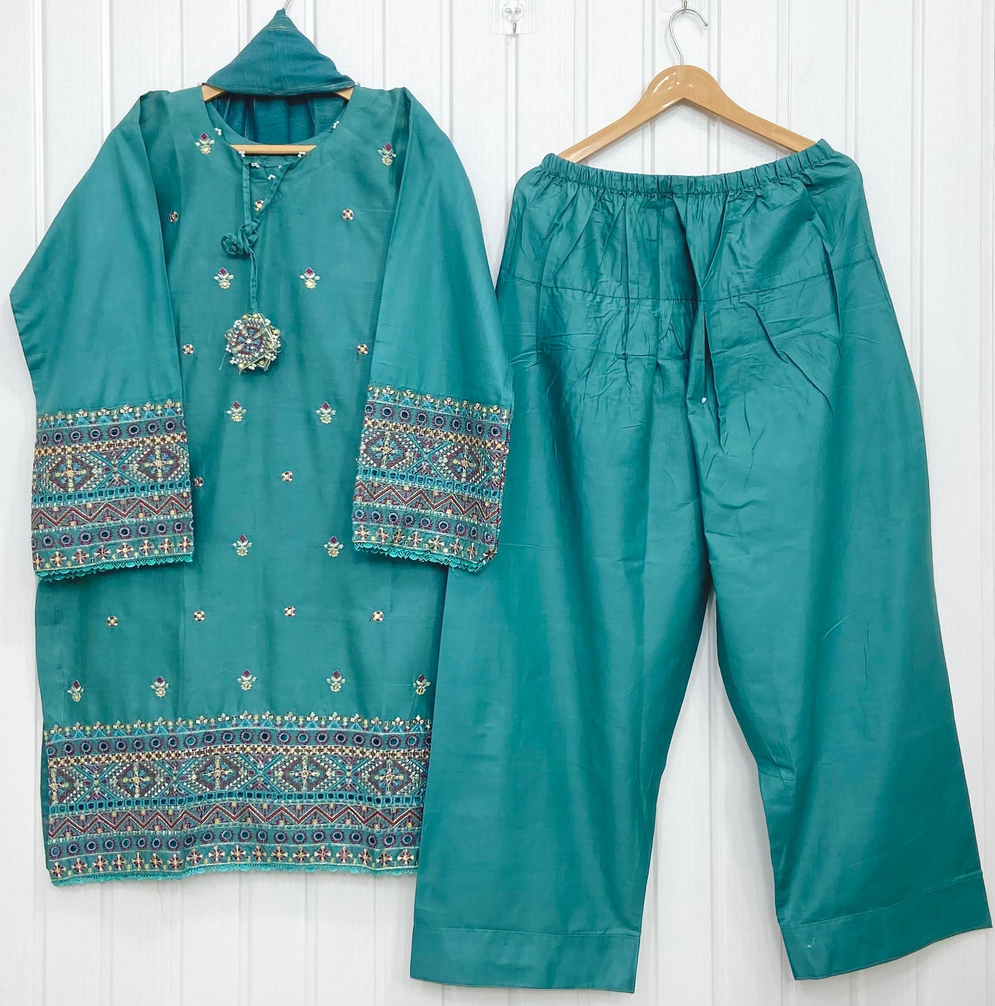 Article No: D-856