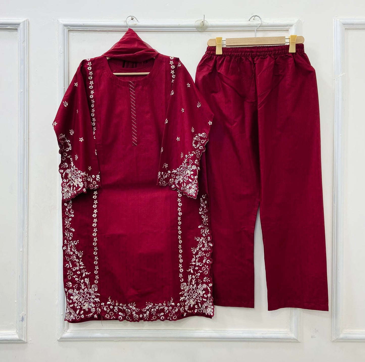 Cutwork Beauty | 3PC Cotton D-552