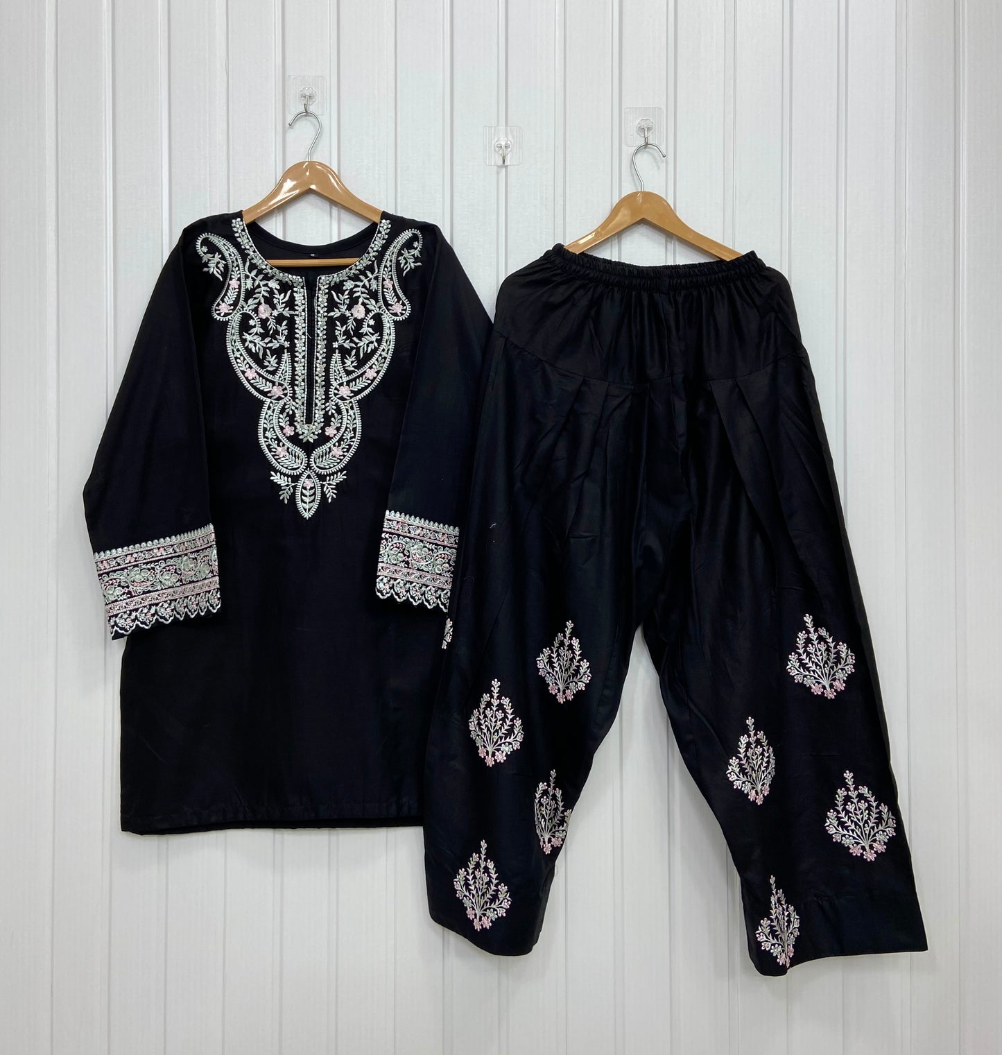Dilbaro | Farshi 2PC D-763