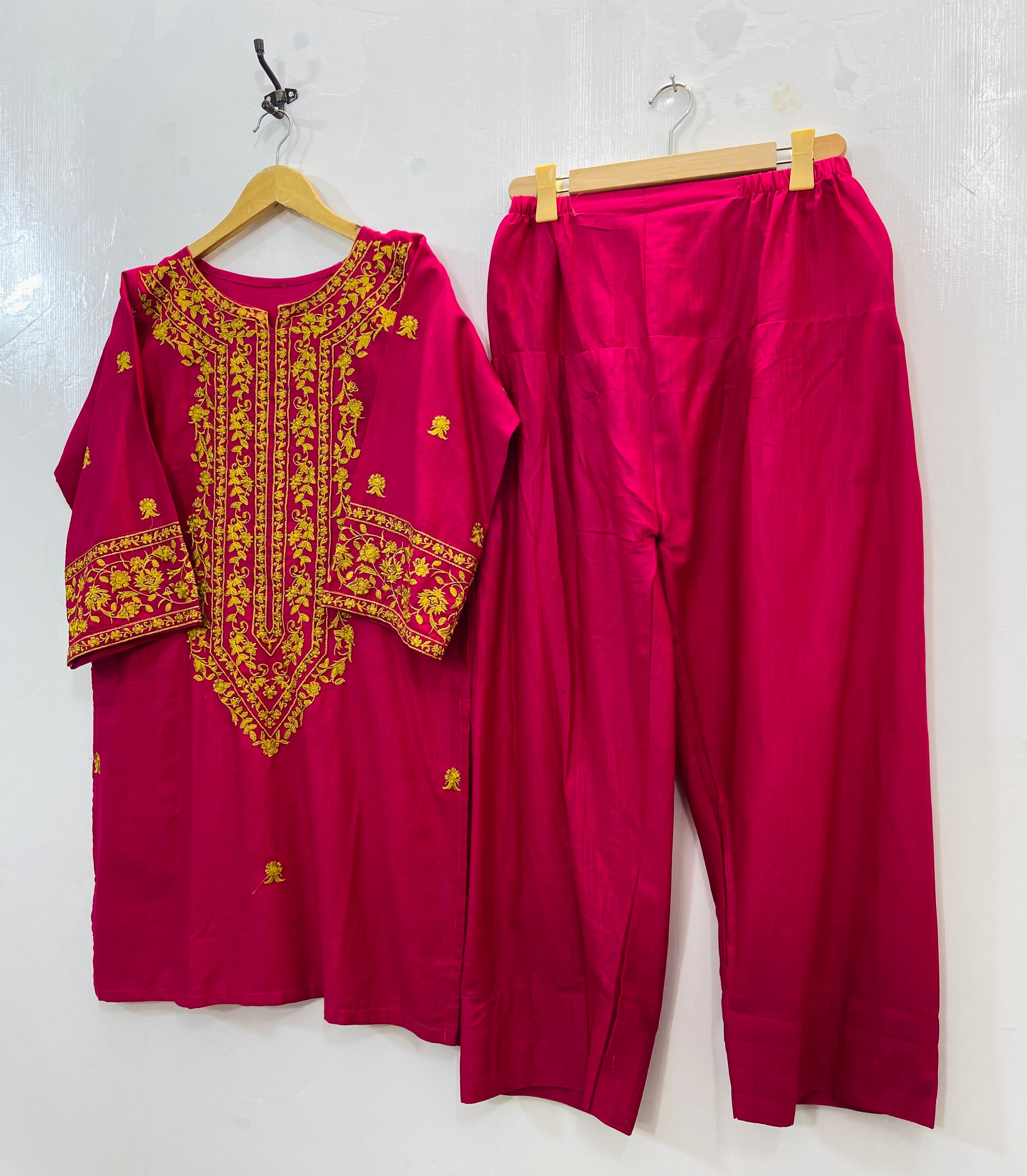 Farshi Finesse 2PC (Khaddar) D-148