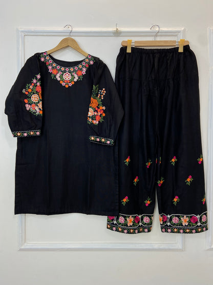 Embroidered Farshi Beauty 2PC (Khaddar) D-176
