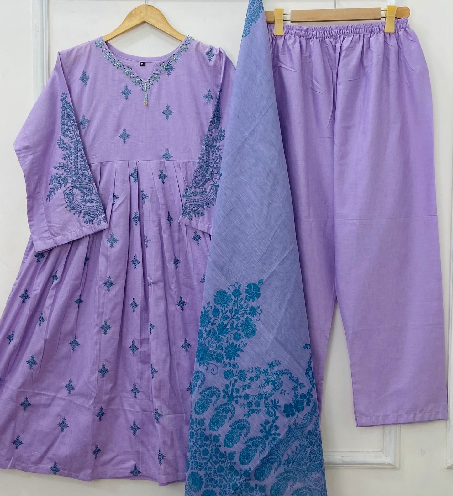 Embroidery Frock 3PC (Premium Cotton) D-428