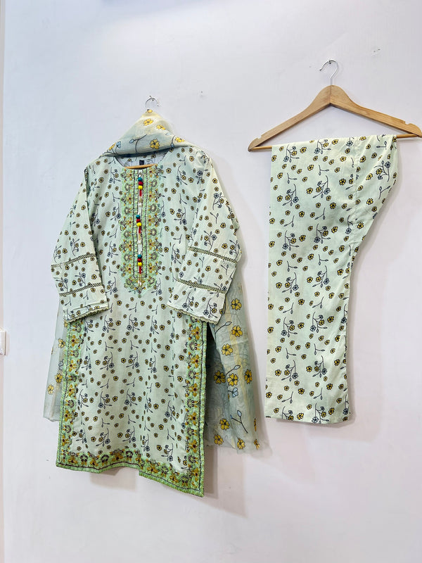 Embroidered 3PC (Lawn) 02-Pistachio
