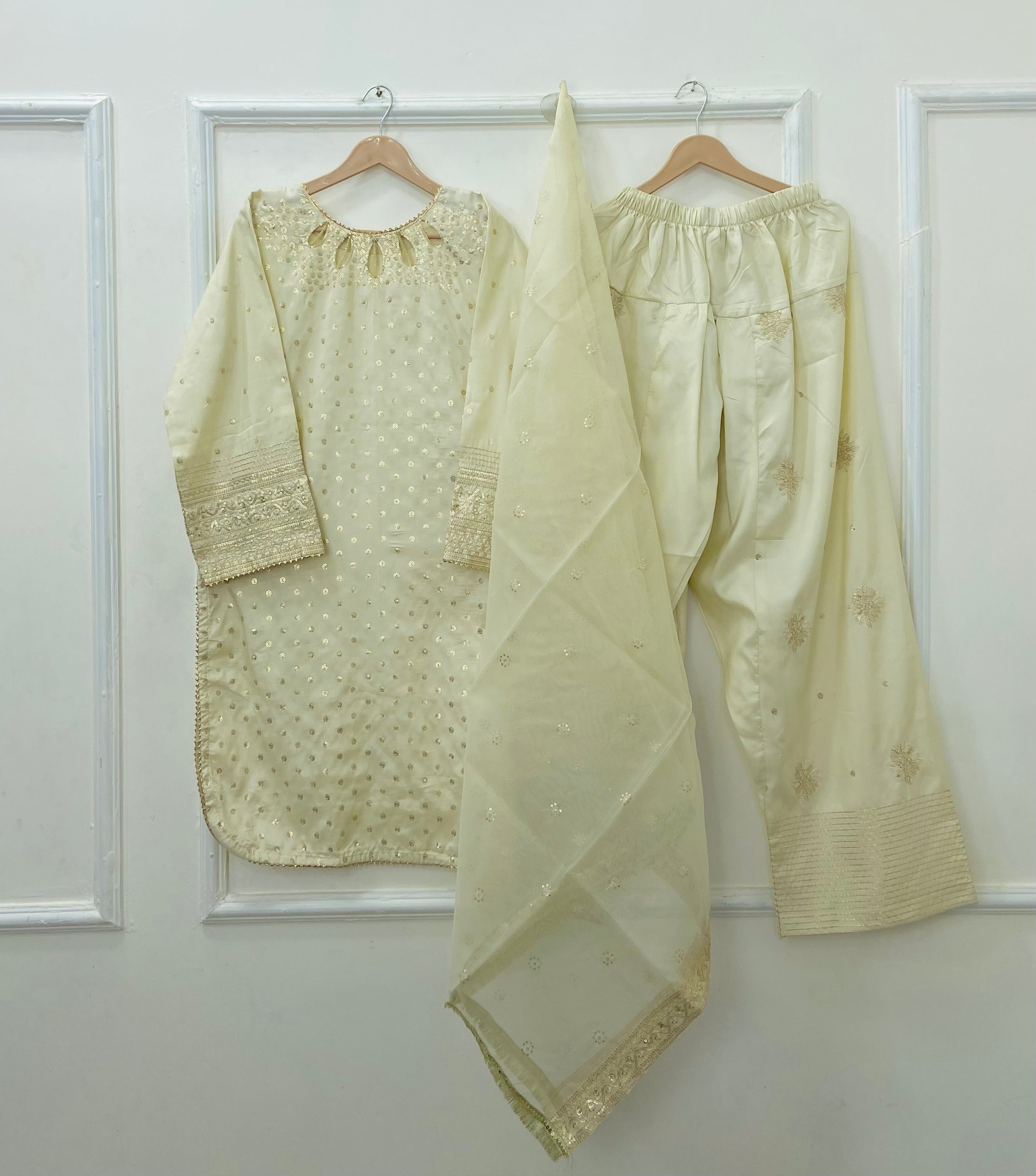 Polka Eid Vibes 3PC (Cotton Silk) D-441