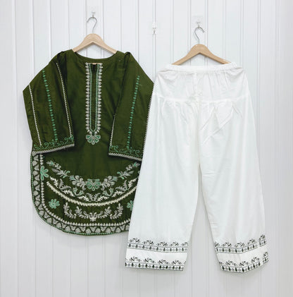 Article no: D-715 Premium Cotton Lawn 2| piece