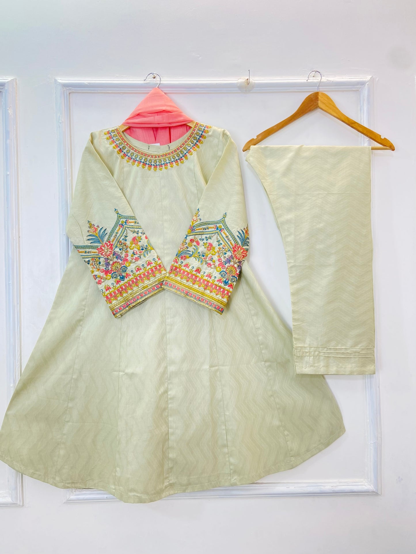 Wonder Embroidered Frock 3PC (Premium Cotton) D-272