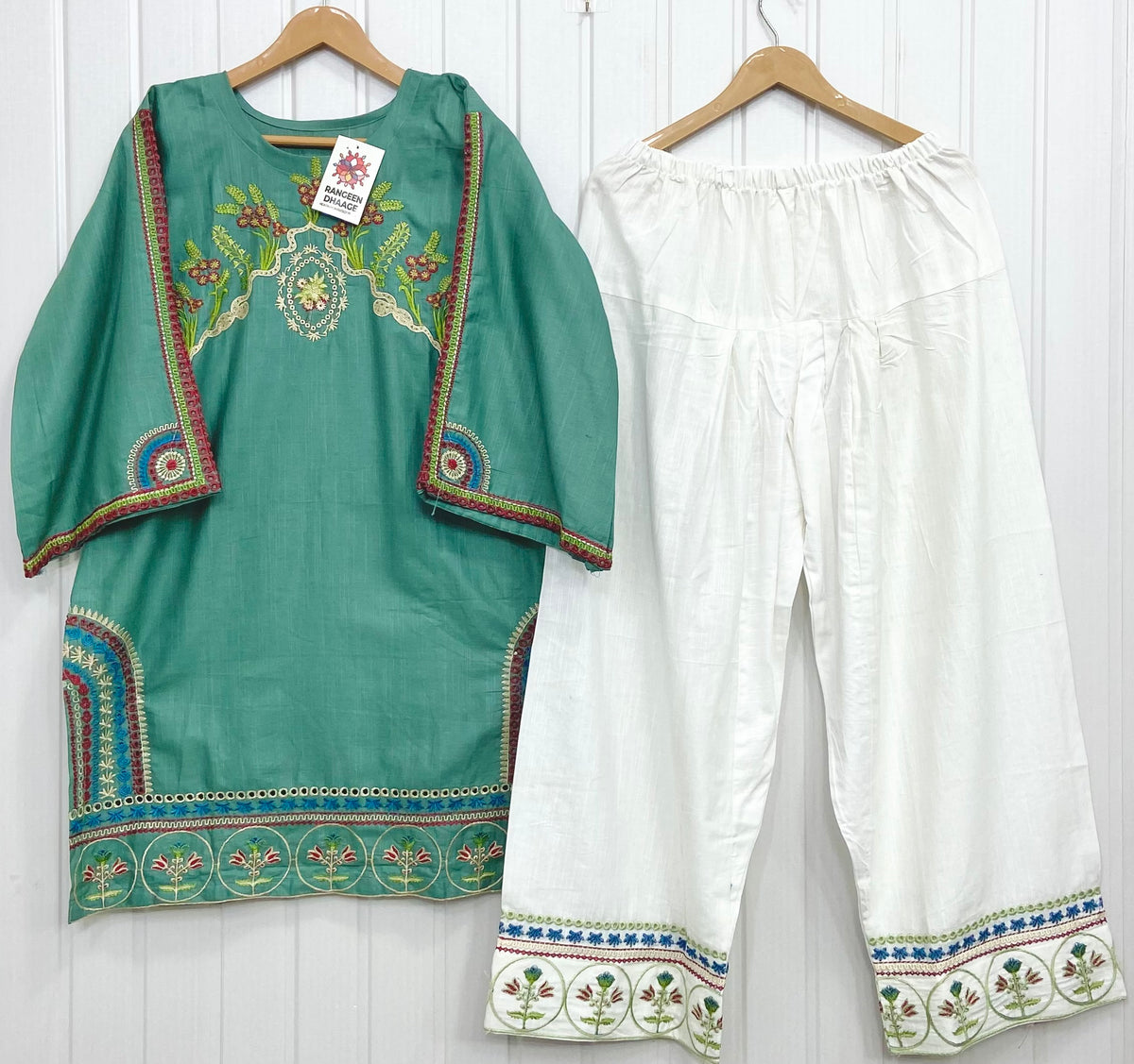 Article No: D-1150 Khaddar