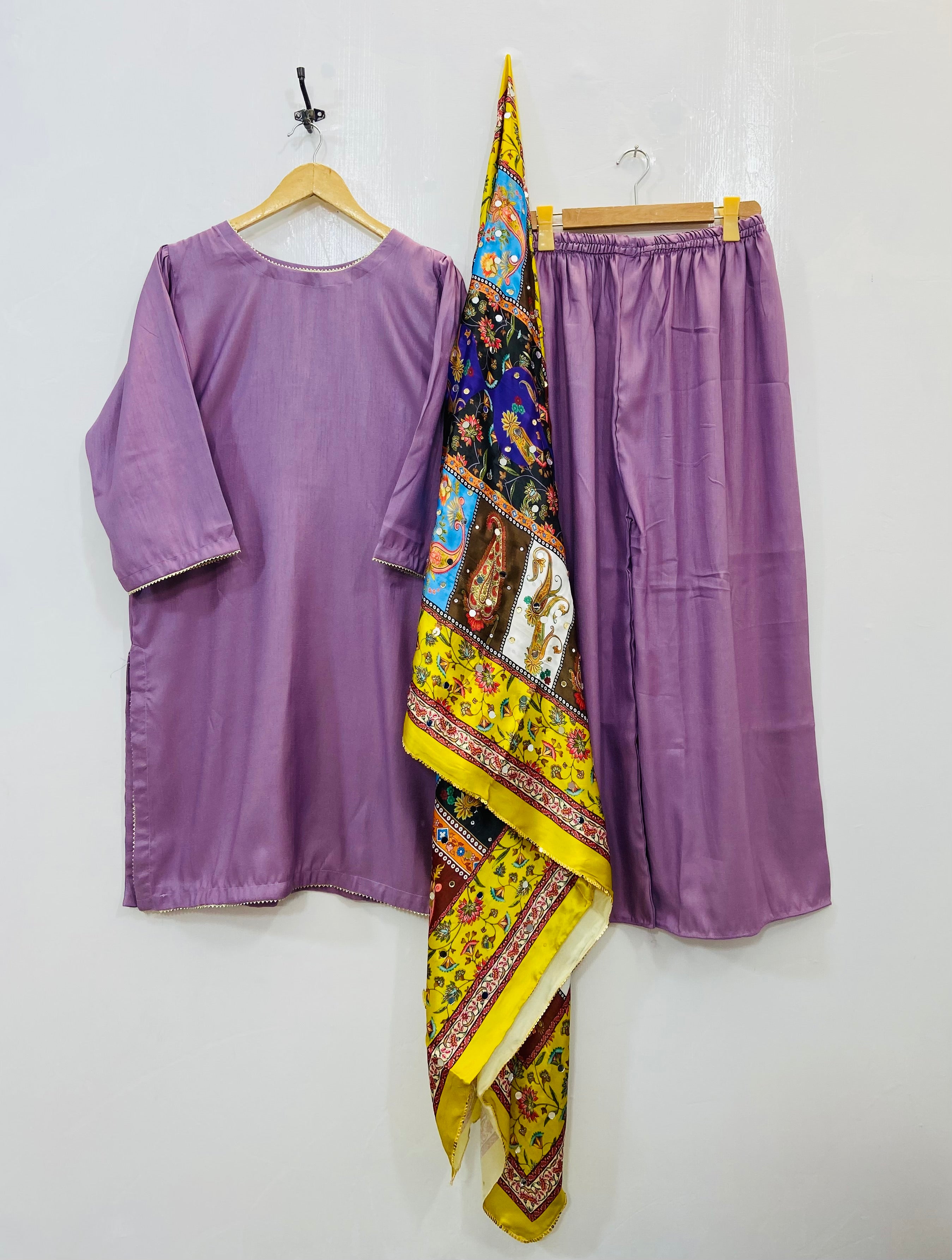 Glamorous 3PC With Mirror Work Shawl (Flowy Silk) D-104