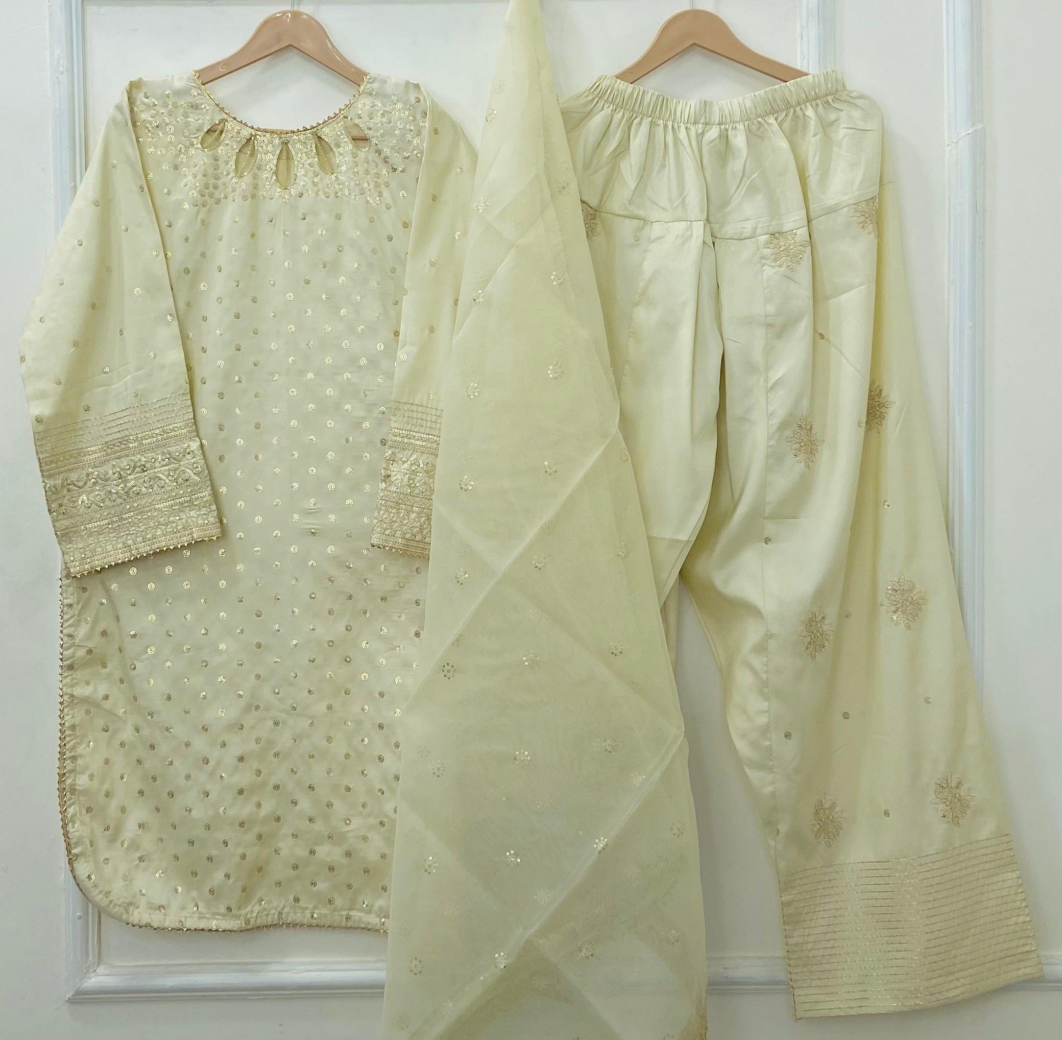 Polka Eid Vibes 3PC (Cotton Silk) D-441