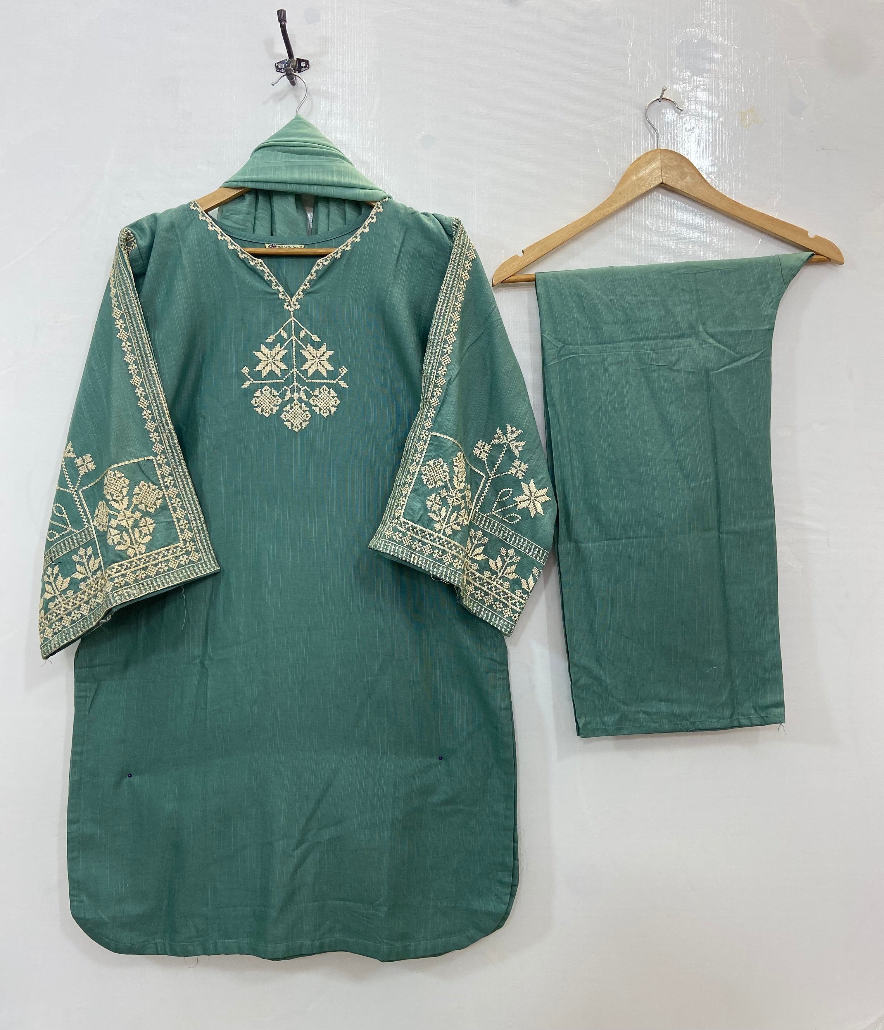 Perfect Pocketful 3PC (Khaddar) D-137