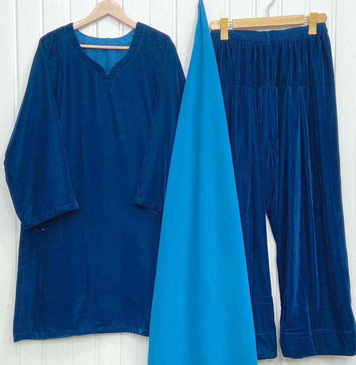 Article No: D-1198 Micro Velvet