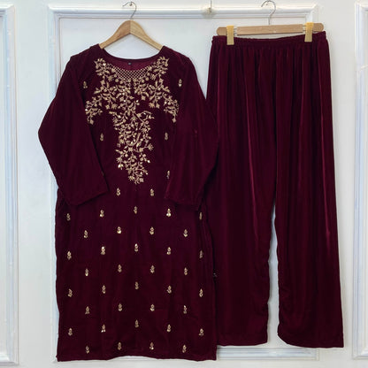 Velvet Festive Attire 2PC (Velvet) D-257