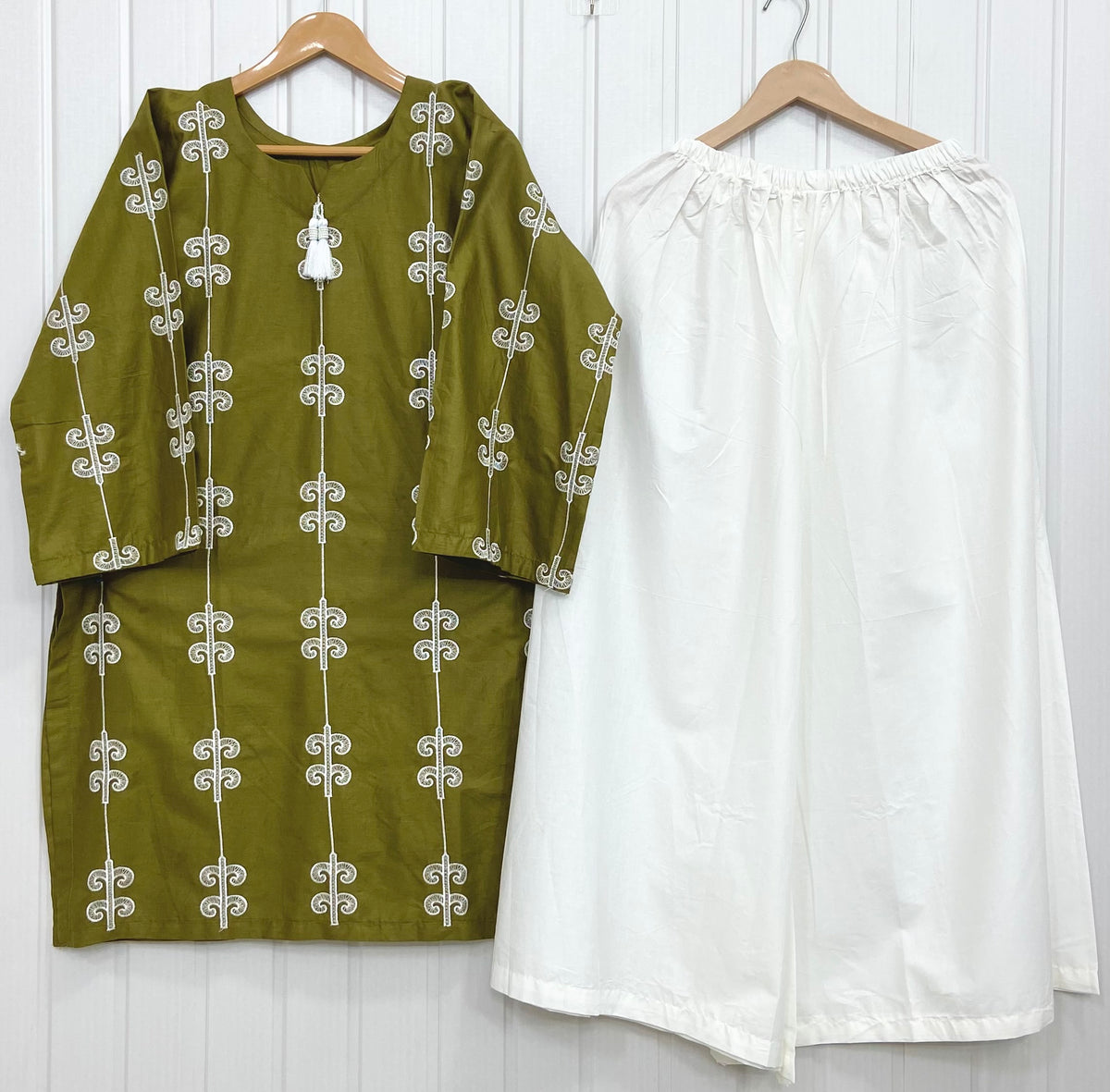 Article: D-882 Cotton