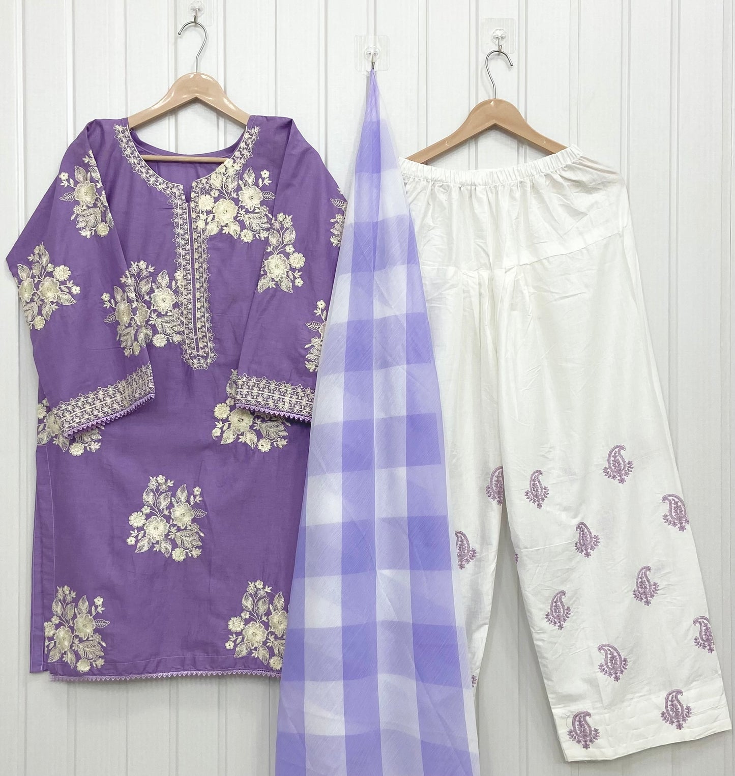 Article No: D-741