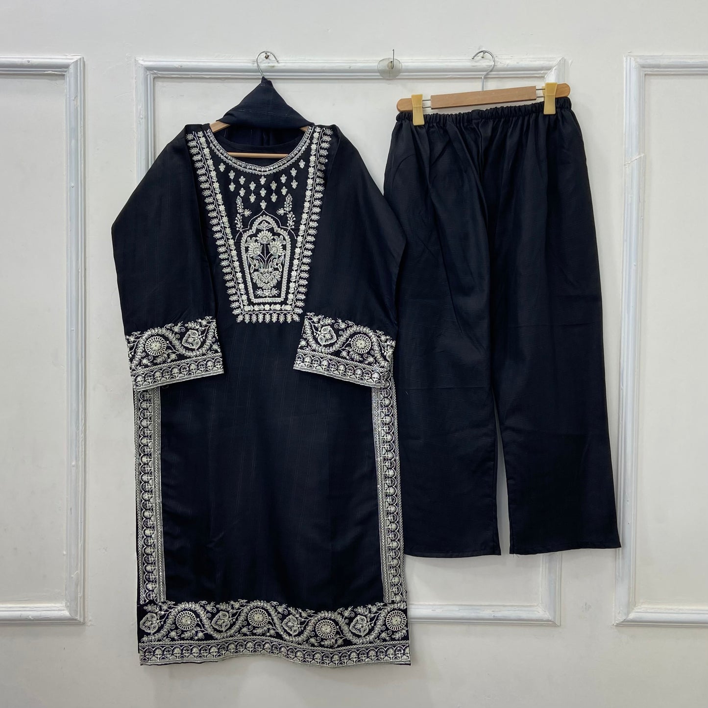 Eid Edit: Embroidered 3PC (Premium Cotton) D-450