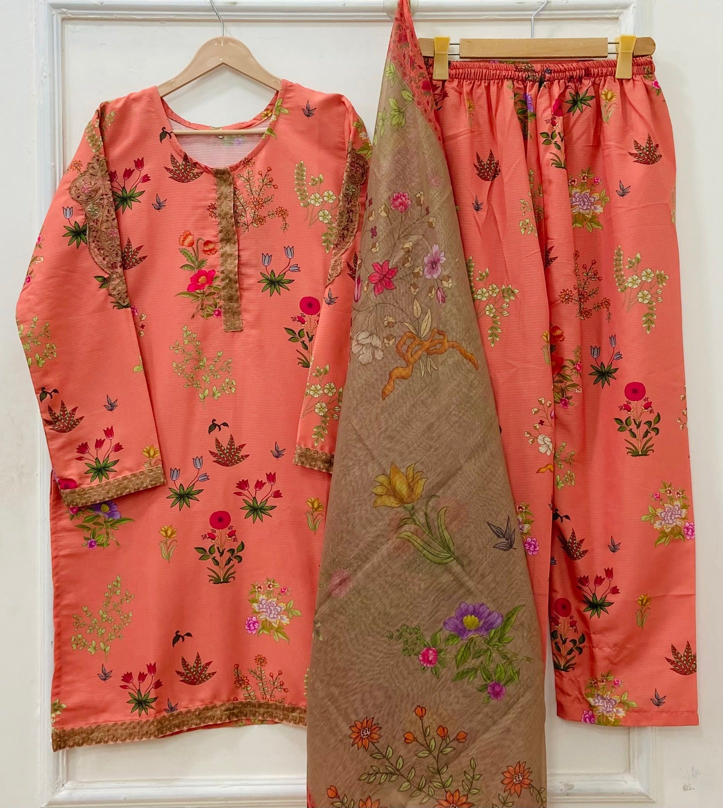 Eid Edit | 3PC Bana Dora Silk D-617