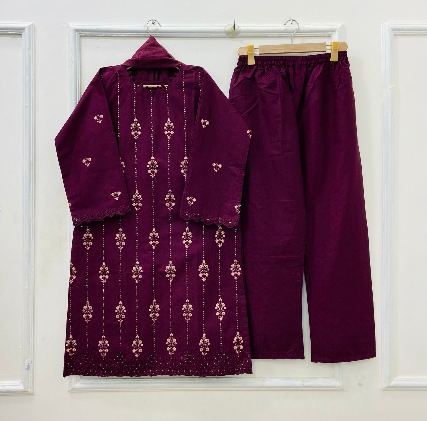 Sequins Embroidered | 3PC Cotton D-580