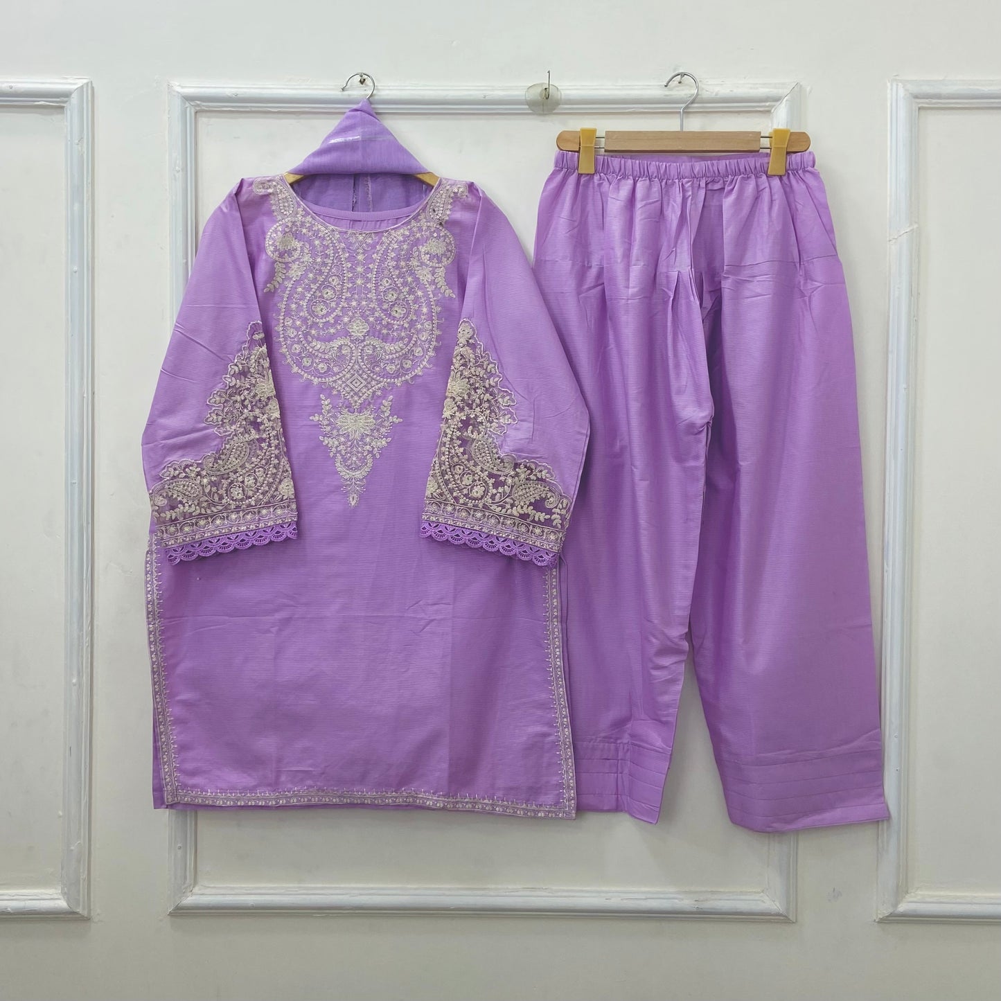 Maria.B Embroidered | 3PC Cotton D-438