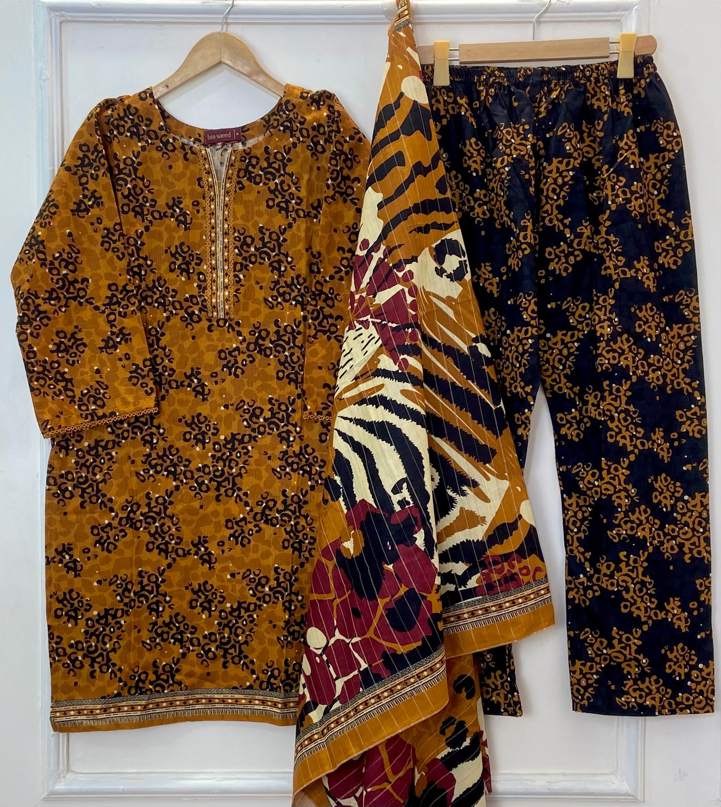 Bin Saeed's Winter Edit: 3PC (Khaddar) D-305