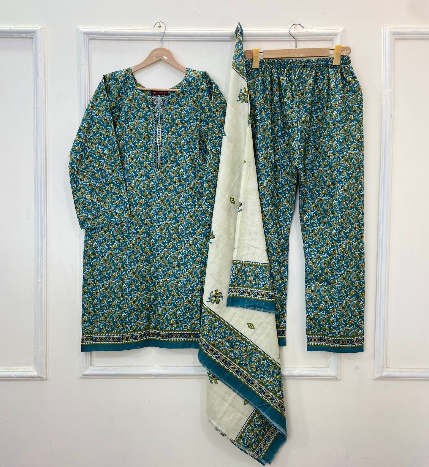Bin Saeed’s Winter Edit 3PC (Best Seller) (Khaddar) D-197