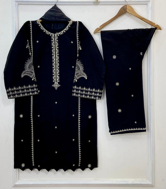 Elegant Embroidered 3PC (Khaddar) D-241